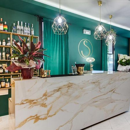 Hotel Sorriso Rimini Kültér fotó