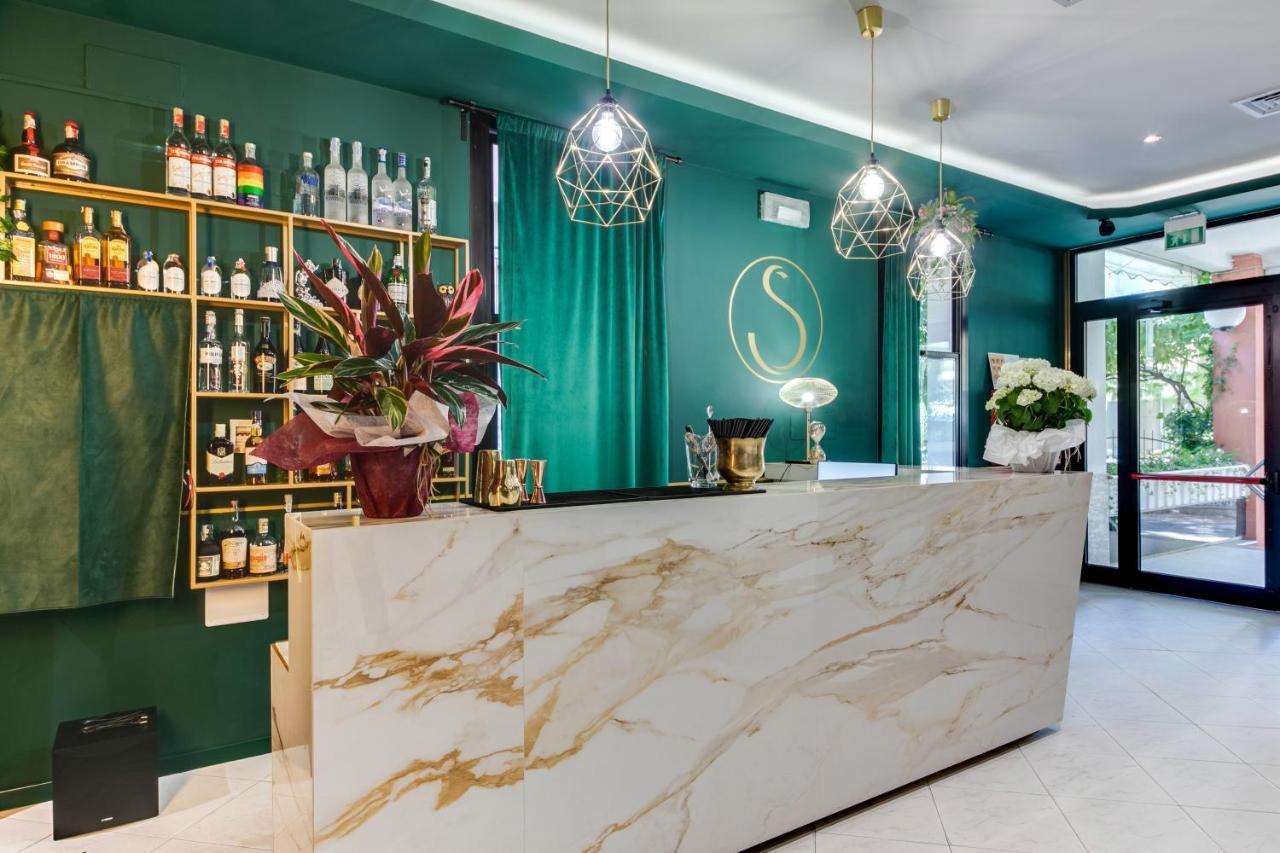 Hotel Sorriso Rimini Kültér fotó