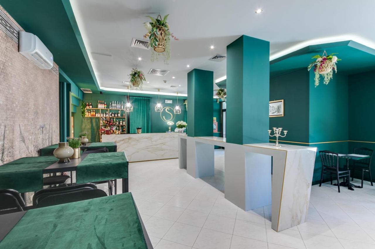 Hotel Sorriso Rimini Kültér fotó