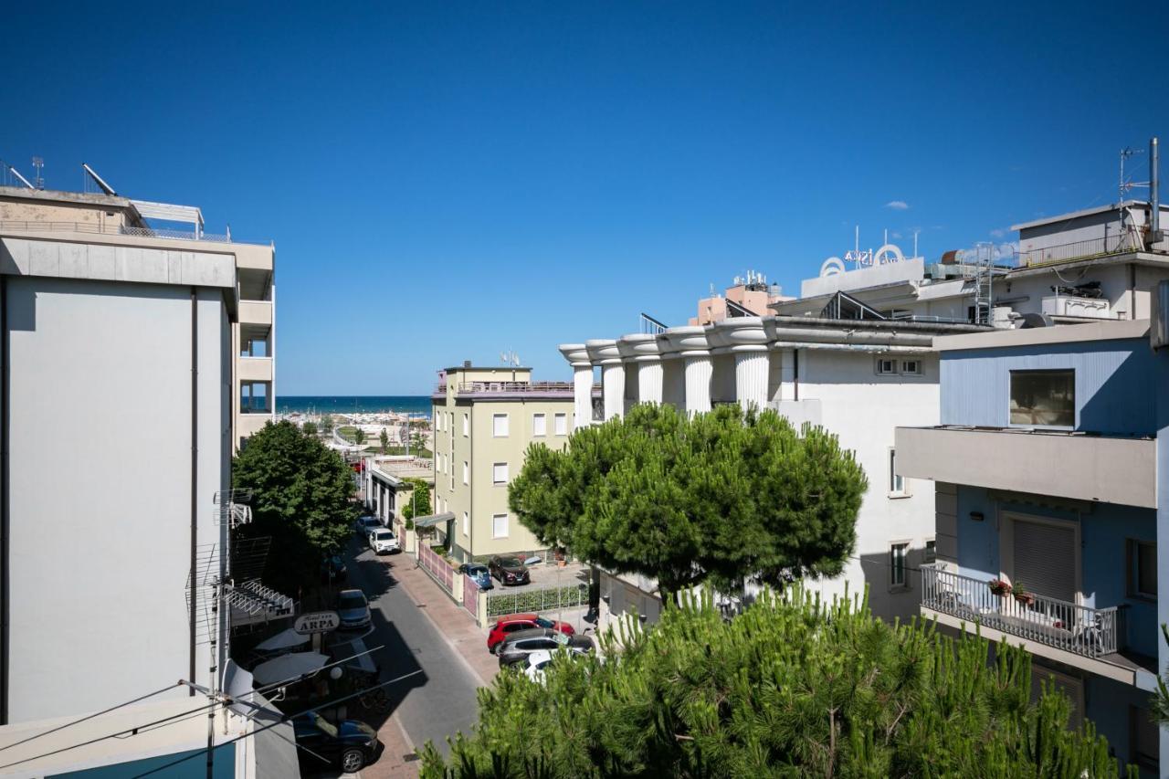 Hotel Sorriso Rimini Kültér fotó