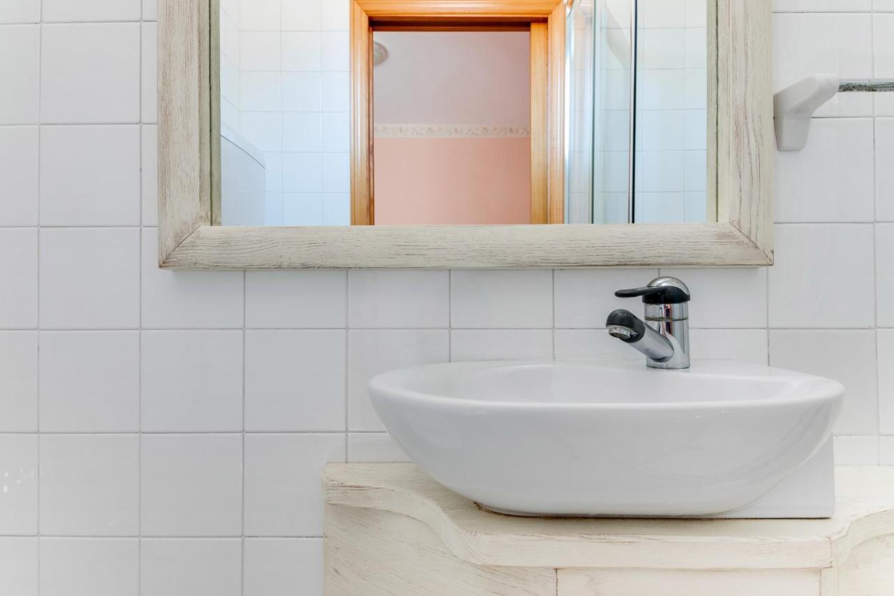 Hotel Sorriso Rimini Kültér fotó