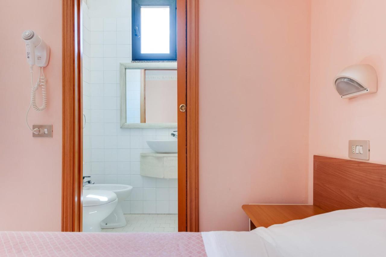 Hotel Sorriso Rimini Kültér fotó